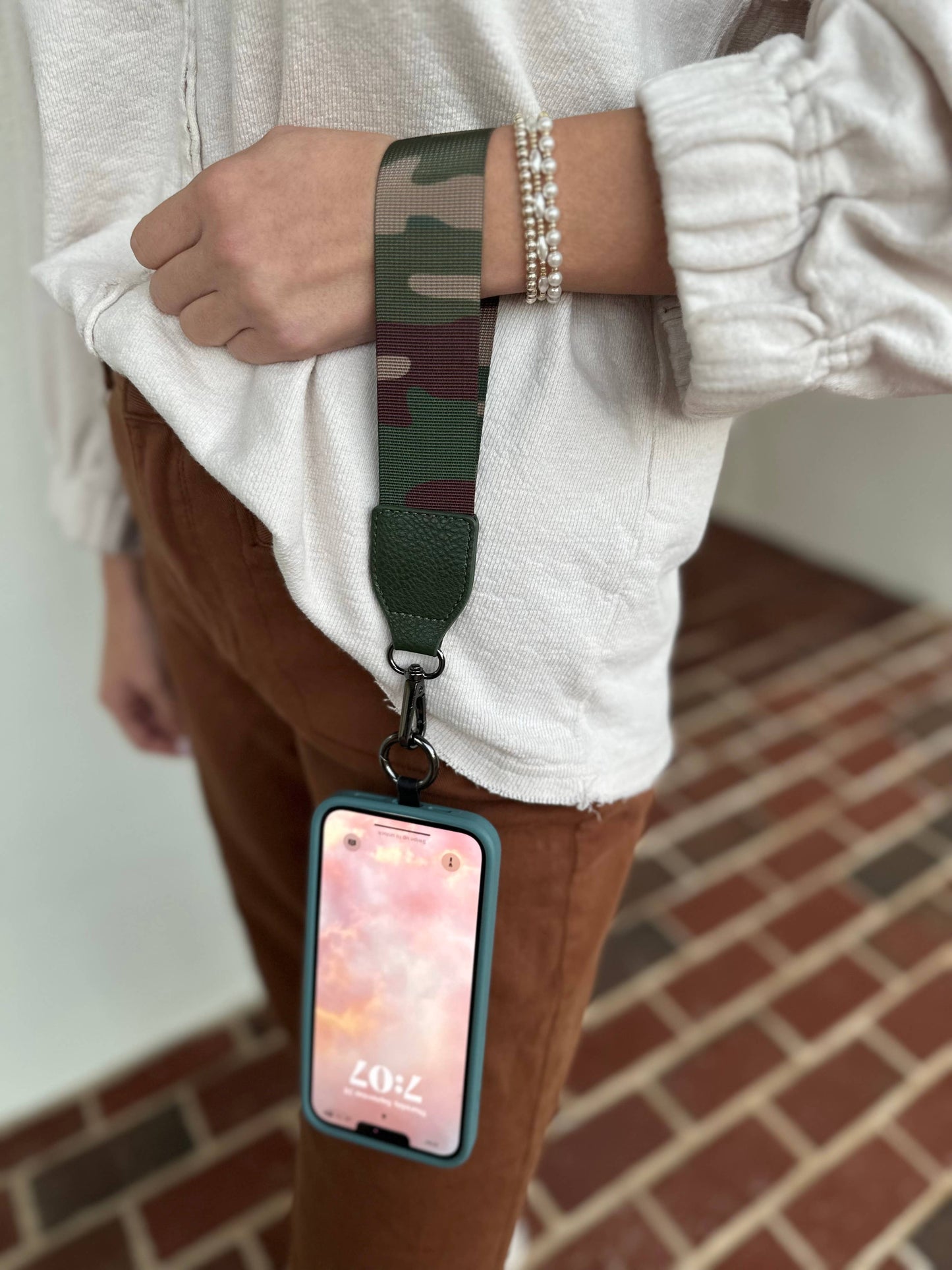 Clip & Go Strap with Pouch - Fun Patterns: Green Camo