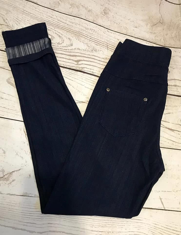 Favorite Jeggings- Black