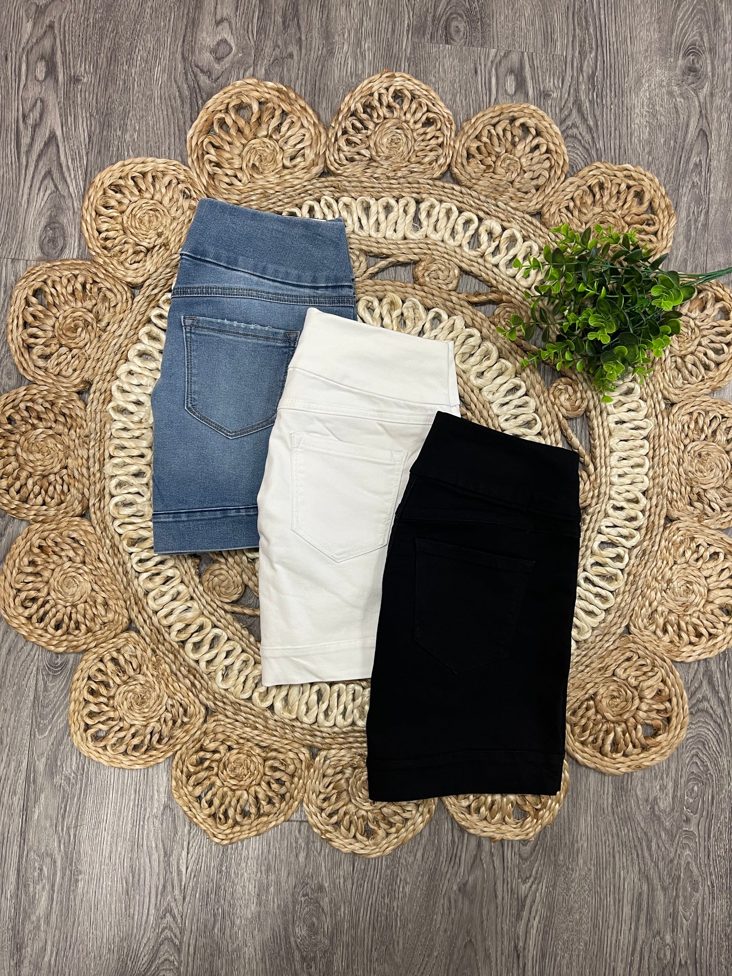 Pull On Medium Denim Shorts