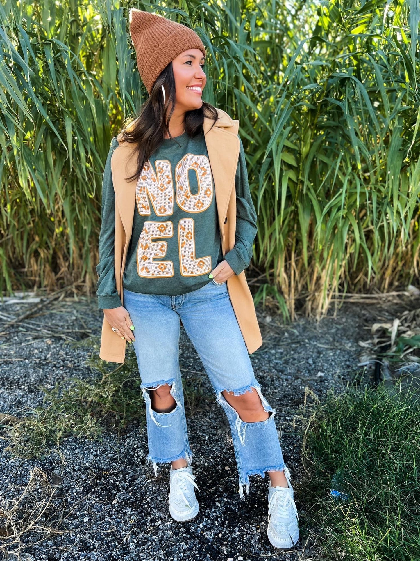 Noel Graphic Long Sleeve Tee