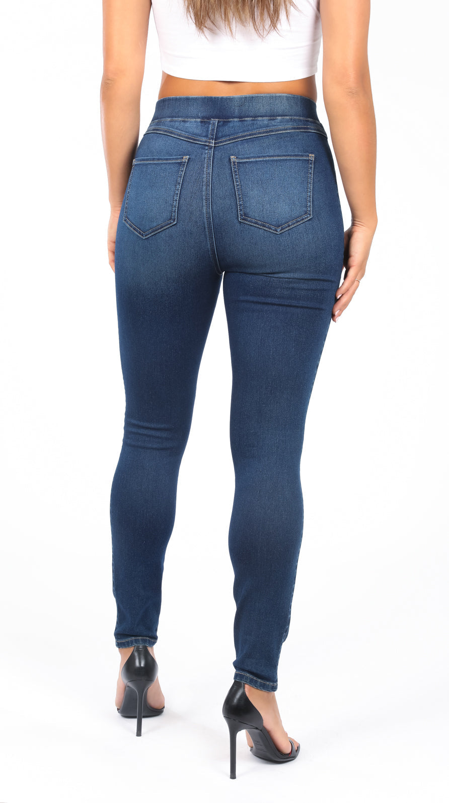 Pull On Amazing Fit Denim Jegging